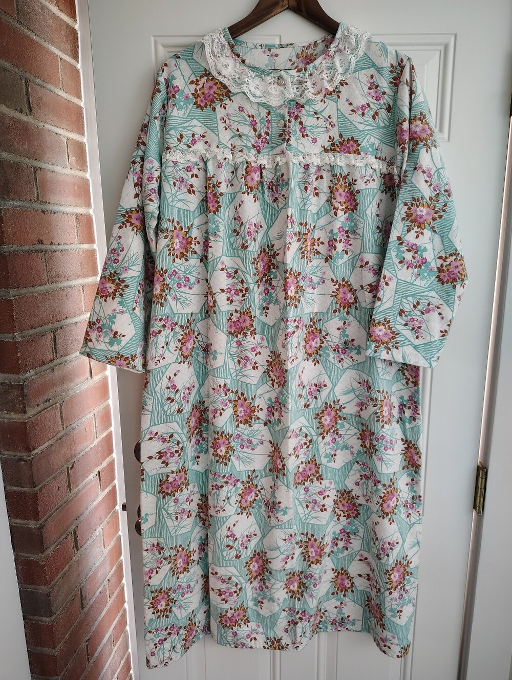 Vintage Handmade Floral Flannel Nightgown Grannycore Mint Pink Prairie Maxi L